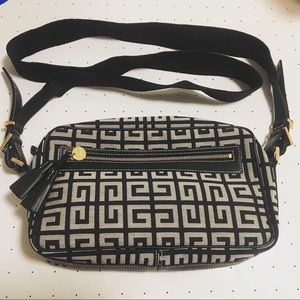 Vintage Givenchy crossbody purse